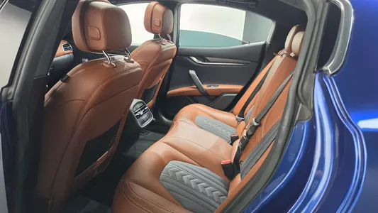 Maserati 기블리 3.0 2018 19