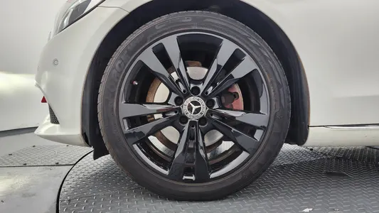Mercedes-Benz C-Class W205 C220 d 2018 5