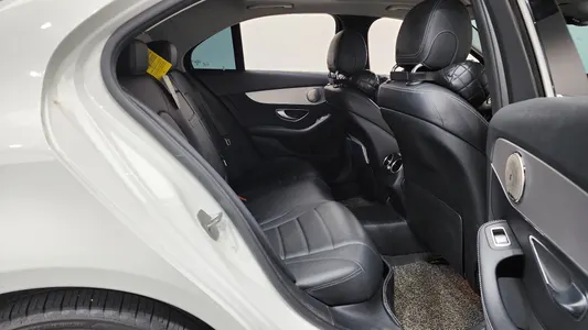 Mercedes-Benz C-Class W205 C220 d 2018 11