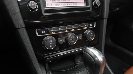 Volkswagen 7 2.0 TDI 2016 17