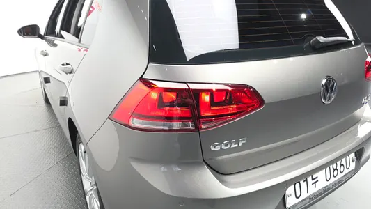 Volkswagen 7 2.0 TDI 2016 23