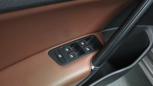 Volkswagen 7 2.0 TDI 2016 28
