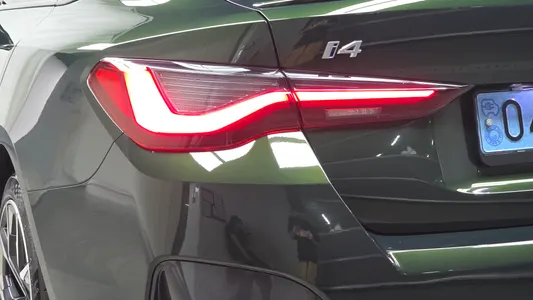 BMW i4 eDrive40 M 2022 23