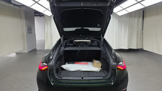 BMW i4 eDrive40 M 2022 34