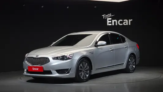 Kia K7 700h 2015
