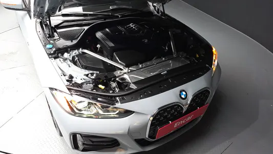 BMW 4 Series (G22) 420i M 2023 6