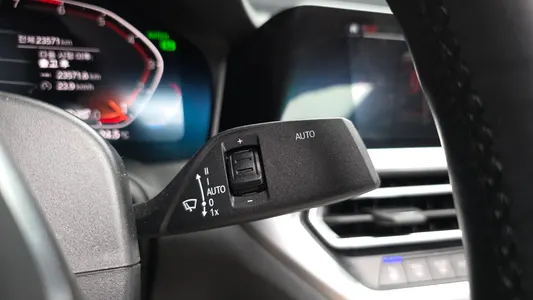 BMW 4 Series (G22) 420i M 2023 18