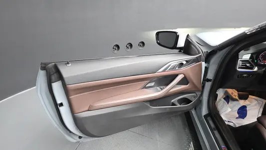 BMW 4 Series (G22) 420i M 2023 26
