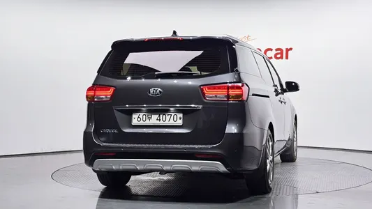 Kia 카니발 9 2017 4