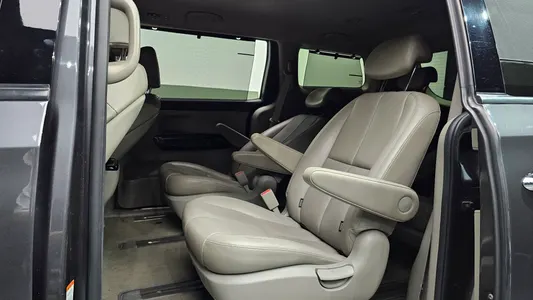 Kia 카니발 9 2017 11