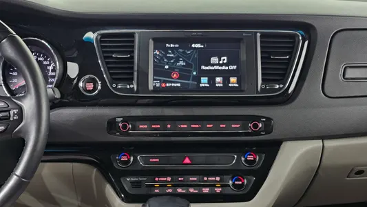 Kia 카니발 9 2017 13