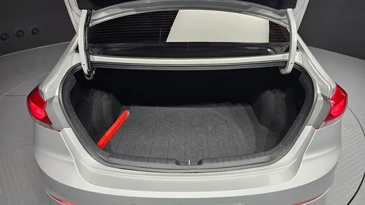 Hyundai AD 1.6 GDI 2017 20