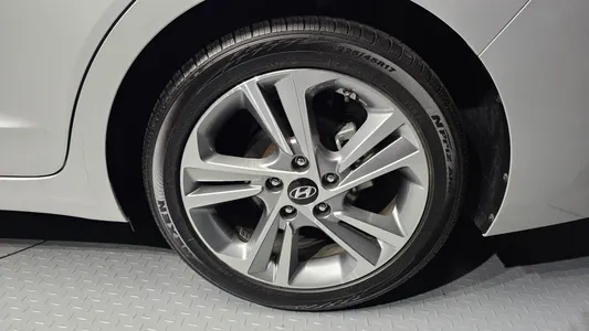Hyundai AD 1.6 GDI 2017 21