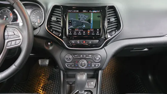 Jeep (KL) 2.4 2WD 2021 17