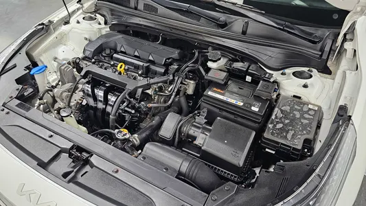 Kia K3 2 1.6 2021 6