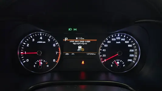 Kia K3 2 1.6 2021 8