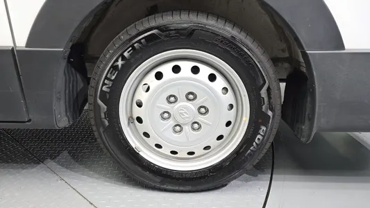 Hyundai ST1 2025 5