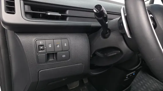 Hyundai ST1 2025 17