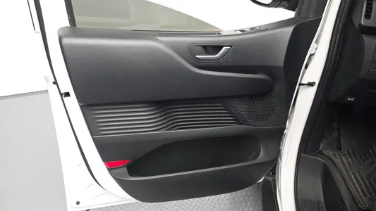 Hyundai ST1 2025 26