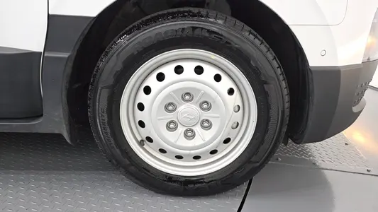 Hyundai ST1 2025 22