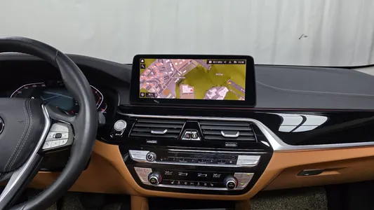 BMW 5 Series (G30) 520i 2022 13