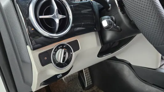 Mercedes-Benz GLK-Class X204 GLK220 CDI 2015 17