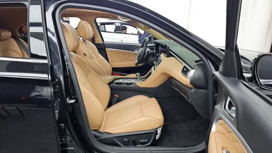 Genesis G70 2.0T 4WD 2022 11