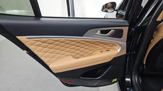 Genesis G70 2.0T 4WD 2022 25
