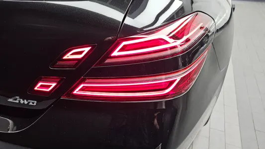 Genesis G70 2.0T 4WD 2022 23