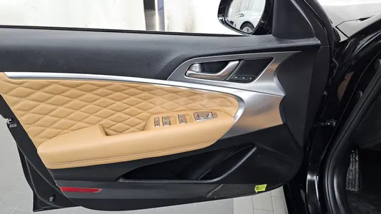 Genesis G70 2.0T 4WD 2022 30