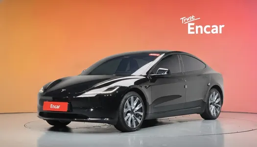 Tesla 3 RWD 2024 1