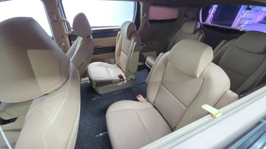 Kia 카니발 9 2016 26