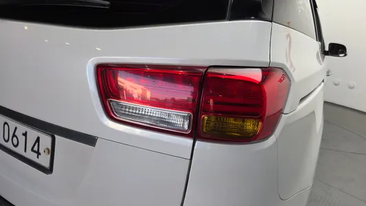 Kia 카니발 9 2016 23