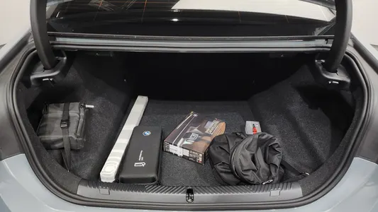BMW M5 (G90) M5 2026 18