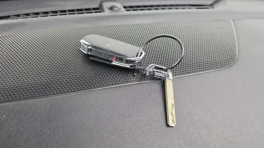Kia K5 3 2.0 2022 27