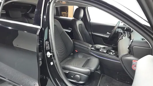 Mercedes-Benz A-Class W177 A220 2020 26