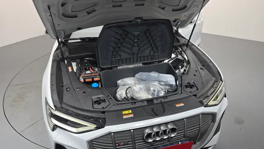 Audi e- 55 2021 6