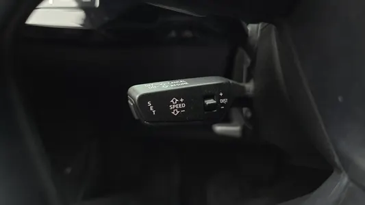 Audi e- 55 2021 12