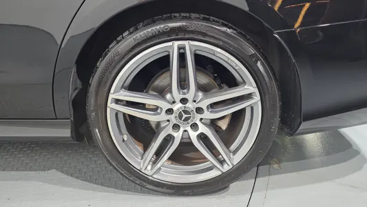Mercedes-Benz E-Class W213 E300 AMG Line 2019 21