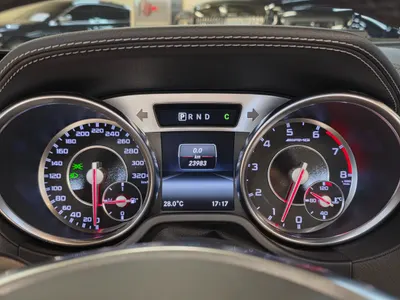Mercedes-Benz SL-Class SL63 AMG 2016 11