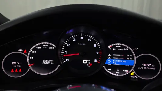 Porsche (PO536) 3.0 2021 8