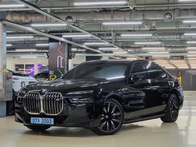 BMW i7 (G70) M70 xDrive M 2024