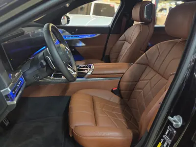 BMW i7 (G70) M70 xDrive M 2024 11