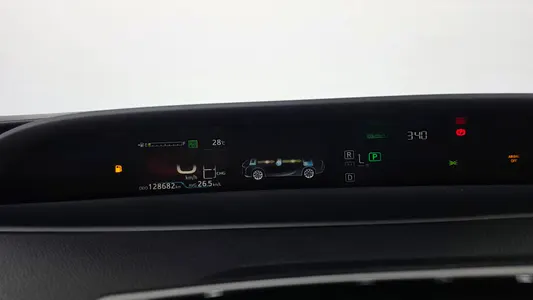Toyota 4 1.8 E 2017 8