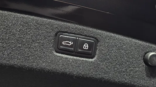 Kia K9 2 3.8 GDI AWD 2023 26