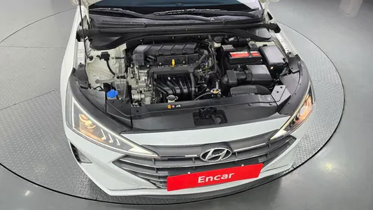 Hyundai AD 1.6 2019 6