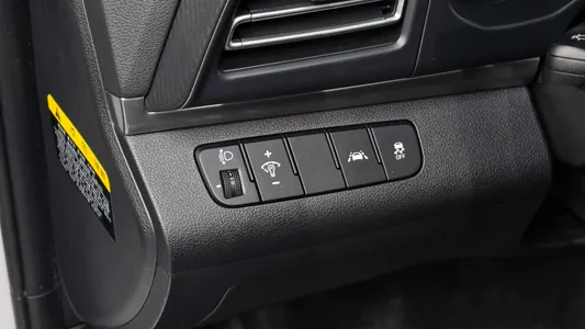 Hyundai AD 1.6 2019 14