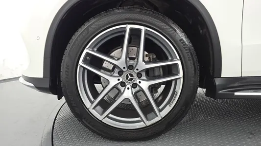 Mercedes-Benz GLE-Class W166 GLE350 d 4MATIC 2018 4