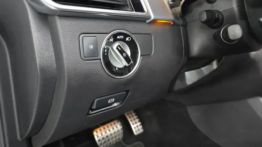 Mercedes-Benz GLE-Class W166 GLE350 d 4MATIC 2018 30