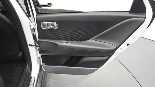 Hyundai Ioniq 6 AWD 2024 26